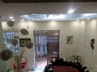 Bán Nhà Phố Mai Anh Tuấn, Gần Hồ, 50m2, Giá 5 Tỷ. Lh: 0917540360