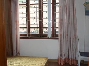 Bán Nhà Lê Trọng Tấn  60M, 5 Tầng 5  Tỷ Có Gara Oto 7 Chỗ.