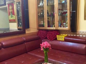 Nhà Trương Định, Ngay Chợ Mơ, 60M, 3 Tầng Vuông Vắn, Ngõ Rộng, Chỉ 2 Tỷ.