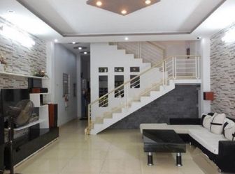 Bán Nhà Lê Trọng Tấn 56M2 Kinh Doanh, Ô Tô Tránh, Gara, 6.8 Tỷ.