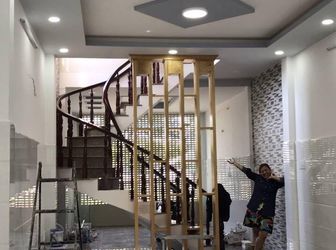 Nhà Mặt Tiền, Nhà Đón Gió, Xe Hơi Vào Nhà, Quá Rẻ, Nhà Mới.