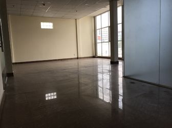 Chính Chủ Cho Thuê Văn Phòng 100M2 Tại Q7, Có Sẵn 3 Máy Lạnh, Ngăn Vách Kính, Khu Vực An Ninh 24/24