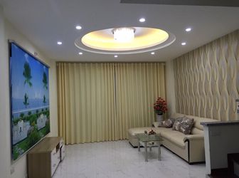 Bán Nhà Ngọc Lâm 35m2 X 5 Tầng Hiện Đại, Mt 4.2m, Ô Tô Đỗ Cửa, Ngõ Nông, 2.85 Tỷ.