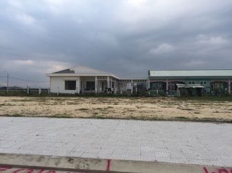 Đất 3 Mặt Tiền, Khu Ven Sông, Cạnh Biển, Đối Diện Hồ Đường 33M 