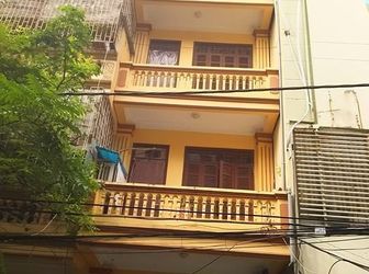 Bán Nhà Số 2 -Tt Intimex-Ngõ 238 Hoàng Quốc Việt, 50M2X4 Tầng, Có Ngõ Và Sân Rộng Oto Vào.