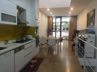 Bán Gấp Nhà Nguyễn Cảnh Dị, 78M2, 1 Trệt 3 Lầu, 8.5 Tỷ, Gần Sân Bay.