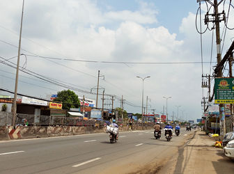 Bán Nhà Xưởng Bình Chánh 1020M2 Đất Thổ Cư, Quốc Lộ 1A Giá 8 Tr/m2