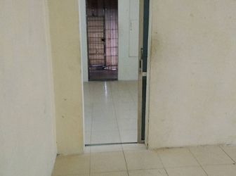 Còn Duy Nhất Căn Hộ Tầng 2 Tập Thể A5 Thành Công 70M 3 Phòng Cho Gia Đình Trẻ Thuê                 