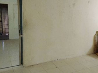 Còn Duy Nhất Căn Hộ Tầng 2 Tập Thể A5 Thành Công 70M 3 Phòng Cho Gia Đình Trẻ Thuê                 