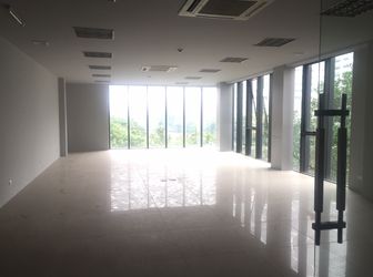 Cho Thuê Mặt Bằng , Văn Phòng Có View Đẹp Tại Phố Chùa Láng Lh 01669118666