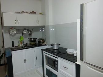 Bán Gấp Nhà Lê Văn Sỹ, 1 Trệt 5 Lầu, 15 Tỷ, Cho Thuê 80 Triệu/tháng