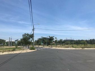 Cần Bán Lô Đất 102m2 Đường 17m5 Gần Bãi Tắm Công Cộng Có Thương Lượng