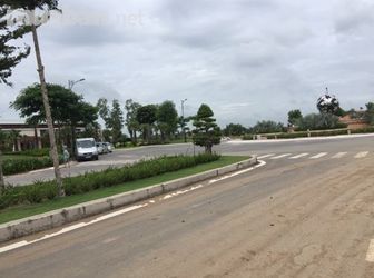 Cần Bán Gấp Lô Đất,106m2/720tr, Mặt Tiền Lộ Giới 40m, Chính Chủ.