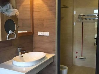 Bán Nhà Điện Biên Phủ, Ba Đình 5 Tầng, 8.8 Tỷ. Lh 0964533324.