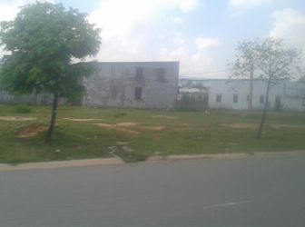 Cần Bán Gấp Dãy Trọ 16 Phòng Và 677m2 Chỉ 830 Tr Đối Diện Chợ, Kcn Đang Hoạt Động.