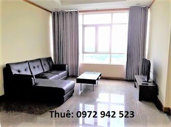 Căn Hộ 3 Phòng Ngủ, Nội Thất Đầy Đủ, Cho Thuê Tại Phú Hoàng Anh