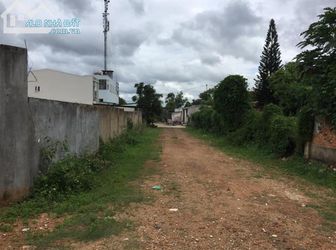 Đất Mặt Tiền Đường Lê Công Kiều