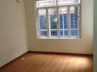 Nhà Đẹp Thịnh Quang, Kinh Doanh, 5 Tầng, Giá 2,2 Tỷ.