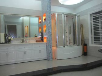 Bán Nhà Cù Chính Lan Phân Lô, Ôtô Tránh, Gara, Mới Đẹp 8.5 Tỷ