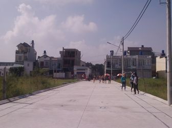  Nhà Gần Lê Thị Riêng Dt 500M , Đường Xe Tải Rộng , Sh Riêng , Giá 19 Triệu /m2 . 