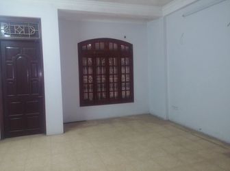 Bán Nhà Ngõ 168 Nguyễn Xiển, Phân Lô Tô Tô 49M2X 5Tầng, Mặt Tiền 5M, Giá 7,6 Tỷ.