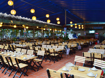 Làm Ăn Thua Lỗ Sang Lại Quán Nhậu Và 300m2 Đất Giá 550 Triệu