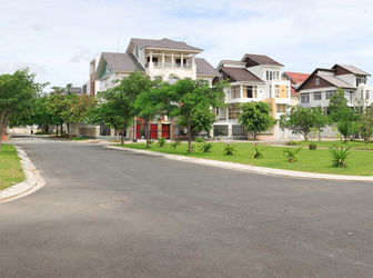 Cầ Sang Gấp 2 Nền 8x14m Khu Biệt Thự Nghỉ Dưỡng Sinh Thái Chỉ 850 Tr, Sổ Hồng Công Chứng Ngay