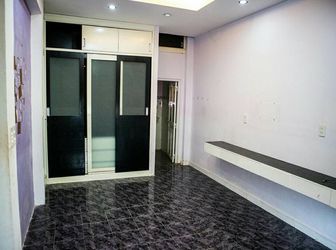 Bán Nhà Vị Trí Đẹp Khu Đông Dân Cư, Hẻm Rông Thông Thoáng, Cách Mặt Tiền 50M, Bạch Đằng, Bình Thạnh