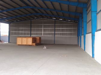 Bán Gấp Kho Đang Hoạt Động, Mặt Tiền Đường Quốc Lộ 50, Bình Chánh,1000M2