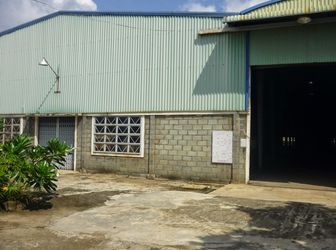 Bán Gấp Kho Đang Hoạt Động, Mặt Tiền Đường Quốc Lộ 50, Bình Chánh,1000M2