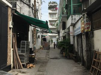 Bán Nhà Cấp 4 Hxh 1 Trục Tại Nguyên Hồng, 6X8 K Lộ Giới, Giá 3.8 Tỷ