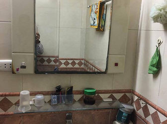 Nhà Mặt Phố - Vỉa Hè Rộng- Dt 23 M2 – Nở Hậu 10Cm – Thụy Khuê, sát Hồ Tây.