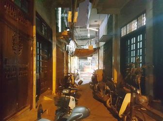 Bán Nhà Trương Định - Giải Phóng 45M2 Gần Mặt Phố Chỉ 2.2 Tỷ 