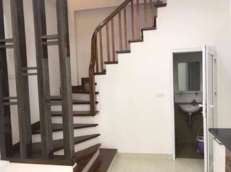 Bán Nhà Ngã Tư Vọng, 5 Tầng, Mới Đẹp, 3.2 Tỷ