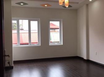 Bán Nhà,thịnh Quang,tây Sơn,đống Đa, Dt 60M2X5T Ôtô Vào 8.5 Tỷ