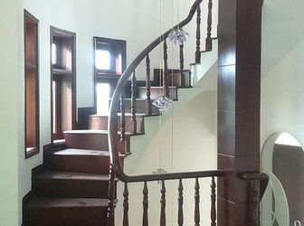 Cần Bán Gấp Nhà 1 Trệt 2 Lầu, Đường Nữ Dân Công, Dt 4x20m, Giá 700 Tr, Sổ Hồng Riêng