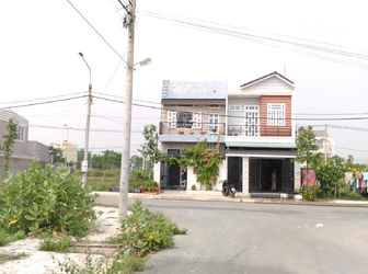 Bán Gâp Lô Đất Chính Chủ Đường 21M Hướng Đông Nam Khu Đô Thị Lavander City Lh 0901682816