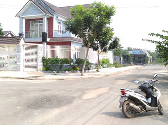 Bán Gâp Lô Đất Chính Chủ Đường 21M Hướng Đông Nam Khu Đô Thị Lavander City Lh 0901682816