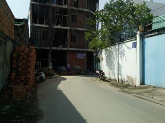 Bán Nhà 1 Trệt 3 Lầu 1 Sân Thượng Ngay 1 Sẹc Hương Lộ 2. Quận Bình Tân.