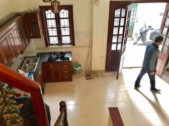 Chỉ 3.1 Tỷ Có Ngay Nhà Lê Trọng Tấn 30m, 4 Tầng Cực Đẹp Cách Phố 20m