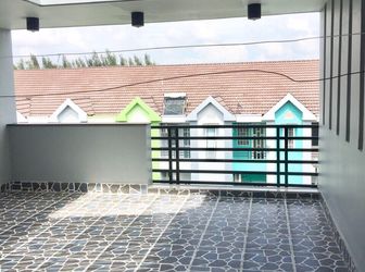 Bán Nhà Mới Kdc Hưng Phú . Thổ Cư 100% . Hoàn Công Đầy Đủ