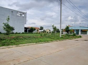 Cuối Năm Vcb Thanh Lí Đất Nền Bình Dương Và Nhà Trọ Rẻ Để Thu Hồi Nợ, Sổ Hồng Riêng