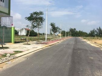 Chính Chủ Bán Lô Đất 250M2 Đối Diện Công Viên, Giá 1,5 Tỷ. Lh: 0917 034 357