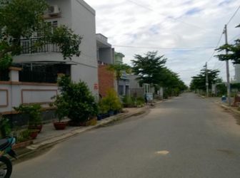 Bán Gấp Nhà Mặt Tiền Đường Phan Văn Tình, Thị Trấn Thủ Thừa
