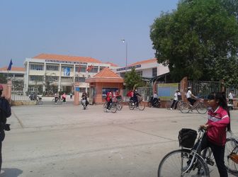 Gia Đình Cần Tiền Bán Gấp 300M2 Đất Đô Thị. Đất Có Sổ Hồng, Thổ Cư 100%. Đường Trước Nhà Rộng 16M