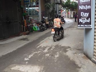 Hot Hot Bán Gấp Nhà 5 Tầng Ngõ 14 Mễ Trì Hạ, Nam Từ Liêm, Hà Nội.