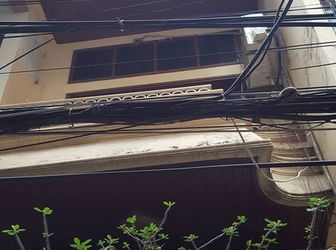 Bán Nhà Đê Trần Khát Chân, Ô Tô Đỗ Cửa, Kinh Doanh 40M X3 Tầng, Mt 4M Giá Rẻ 3 Tỷ, Nhà Có Lộc