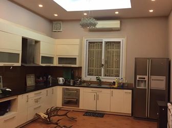Bán Nhà Khu Phân Lô Vạn Phúc - Ba Đình, Dt = 50M2, 5 Tầng, Mt = 6,3M, Nhà Hướng Tây Nam
