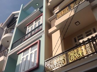 Bán Nhà Mới Xây, Giá 3 Tỷ, 3 Lầu Phạm Văn Đồng, Sát Bên Vincom Thủ Đức Hiệp Bình Chánh, Dt: 60M2 