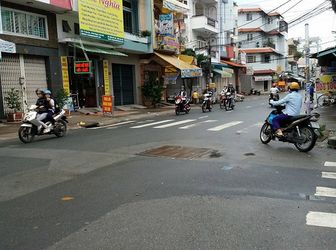 [12.8Ty, 6.5X17, 5 Lầu] Khách Sạn Mtkd Gần Chợ Nguyễn Sơn, Tân Hương